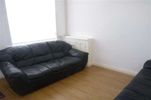  Image of 3 bedroom Terraced house to rent in Sheridan Street Knighton Fields Leicester LE2 at Leicester, LE2 7NH