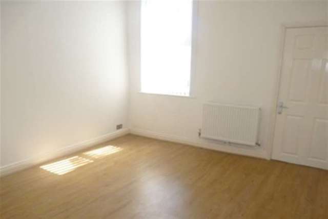  Image of 3 bedroom Terraced house to rent in Sheridan Street Knighton Fields Leicester LE2 at Leicester, LE2 7NH