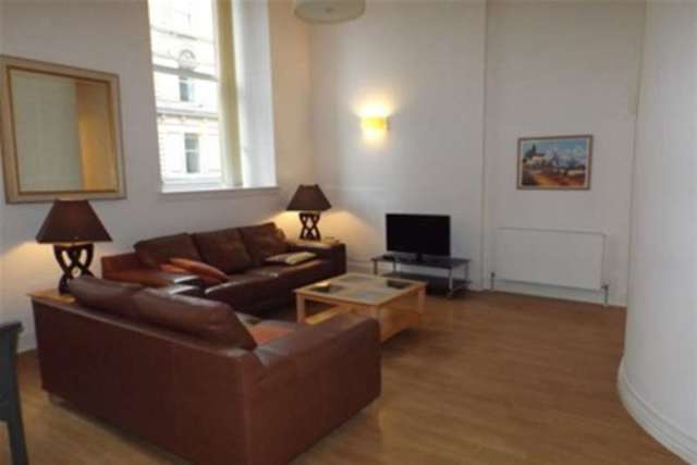  Image of 2 bedroom Flat to rent in Ingram Street Glasgow G1 at Glasgow, G1 1DW