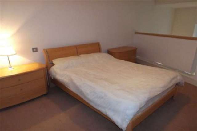  Image of 2 bedroom Flat to rent in Ingram Street Glasgow G1 at Glasgow, G1 1DW