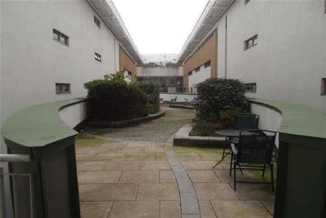  Image of 2 bedroom Flat to rent in Ingram Street Glasgow G1 at Glasgow, G1 1DW