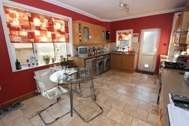  Image of 3 bedroom Semi-Detached house for sale in Lumsden Avenue Shirley Southampton SO15 at Lumsden Avenue Shirley Southampton, SO15 5EN