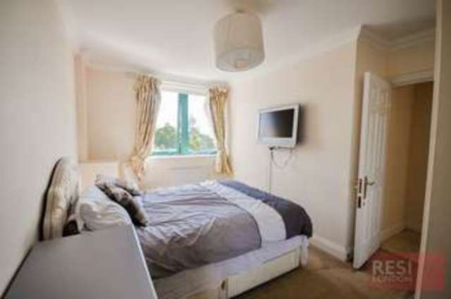  Image of 2 bedroom Flat to rent in Shoot Up Hill London NW2 at Shoot Up Hill  London, NW2 3UQ