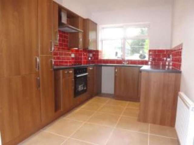  Image of 2 bedroom End of Terrace for sale in Oakley Road Southampton SO16 at Southampton Hampshire Coxford, SO16 4NW