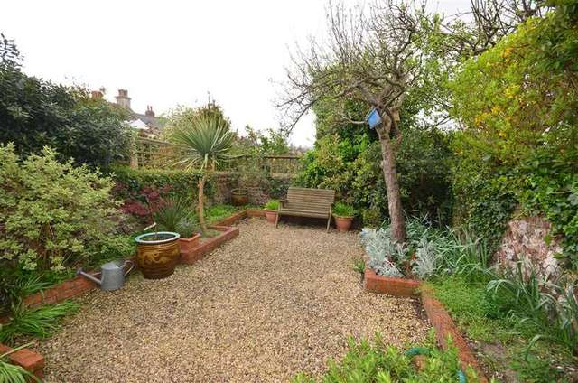  Image of 3 bedroom Terraced house for sale in Southdown Avenue Brighton BN1 at Brighton East Sussex Brighton, BN1 6EG