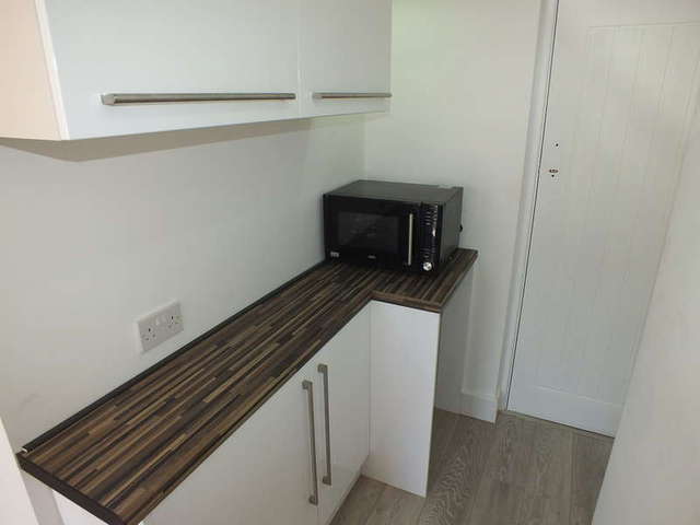  Image of 1 bedroom Flat to rent in The Dell Reading RG1 at South Street Reading Reading, RG1 4JT