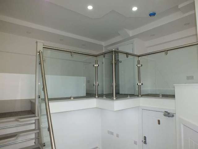  Image of 1 bedroom Flat to rent in The Dell Reading RG1 at South Street Reading Reading, RG1 4JT