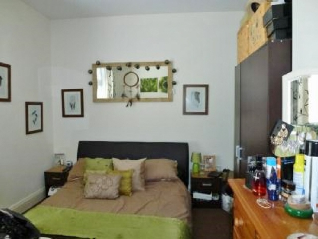  Image of 2 bedroom Detached house to rent in Landguard Road Southsea PO4 at Southsea Hampshire Southsea, PO4 9DT