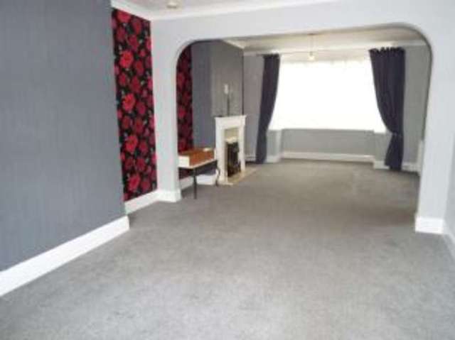  Image of 3 bedroom Semi-Detached house for sale in Southwell Road West Mansfield NG18 at Mansfield Nottinghamshire Mansfield, NG18 4LA