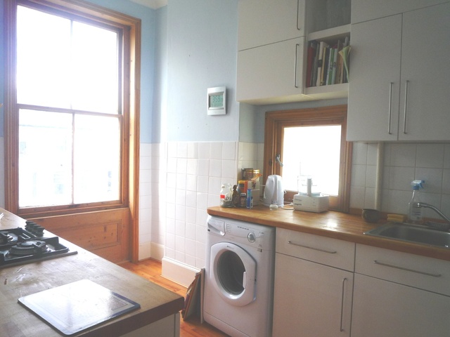  Image of 1 bedroom Flat to rent in St. Aubyns Hove BN3 at Hove, BN3 2TH