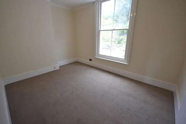  Image of 1 bedroom Flat to rent in St. Helens Road Hastings TN34 at 63 St Helens Road  Hastings, TN34 2LN