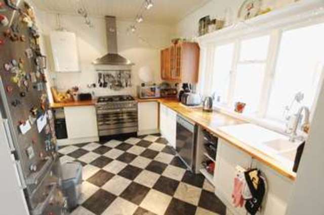  Image of 4 bedroom Semi-Detached house for sale in St. James Road Shirley Southampton SO15 at St. James Road  Southampton, SO15 5HF