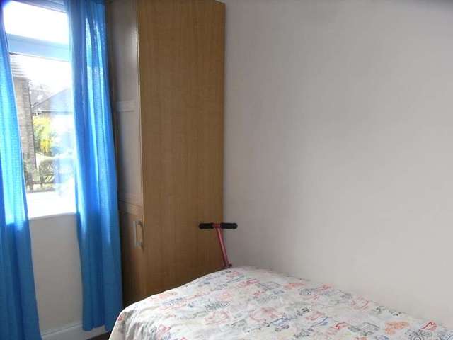  Image of 2 bedroom Maisonette for sale in St. Marks Close New Barnet Barnet EN5 at St. Marks Close  New Barnet, EN5 5LE