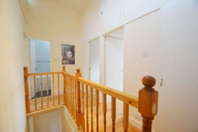  Image of 4 bedroom Terraced house to rent in St. Matthew