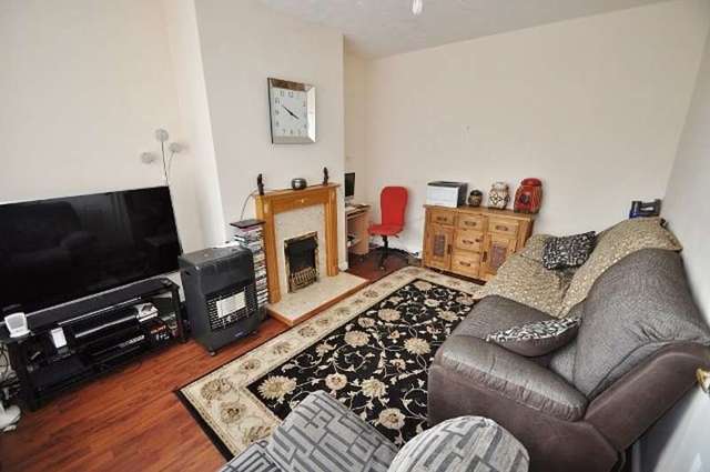  Image of 2 bedroom Bungalow for sale in St. Michaels Grove Moreton Wirral CH46 at Moreton, CH46 6DB