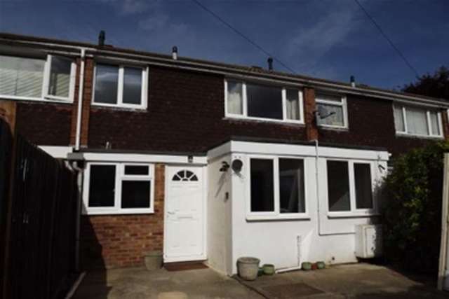  Image of 3 bedroom Detached house to rent in Sandwich Road St. Neots PE19 at St. Neots, PE19 1TY
