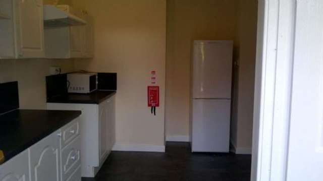  Image of 1 bedroom Studio flat to rent in St. Norbert Drive Ilkeston DE7 at St.Norberts Drive Kirk Hallam Ilkeston, DE7 4EG