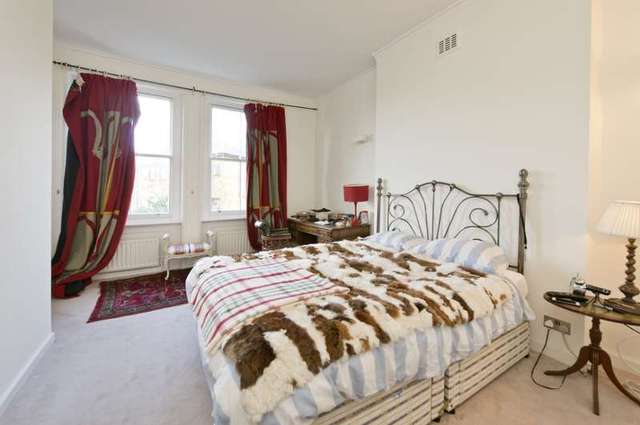  Image of 2 bedroom Flat to rent in St. Quintin Avenue London W10 at St Quintin Avenue  London, W10 6NU