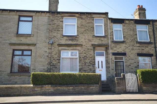  Image of 3 bedroom Terraced house for sale in Station Road Ossett WF5 at Ossett West Yorkshire, WF5 0LB