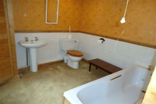  Image of 1 bedroom Flat to rent in Stirling Road Edgbaston Birmingham B16 at Birmingham, B16 9BG