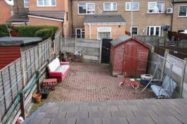  Image of 3 bedroom Terraced house to rent in Stonie Heyes Avenue Rochdale OL12 at Rochdale OL12 9XA Rochdale, OL12 9XA