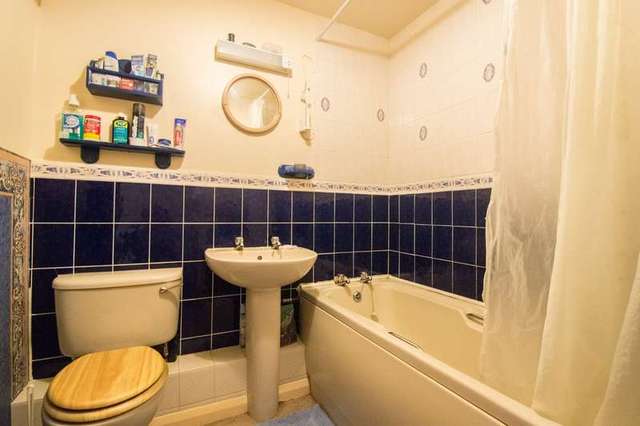  Image of 1 bedroom Ground Flat for sale in Gloucester Road Cheltenham GL51 at Gloucester Road Cheltenham Up Hatherley, GL51 8ND