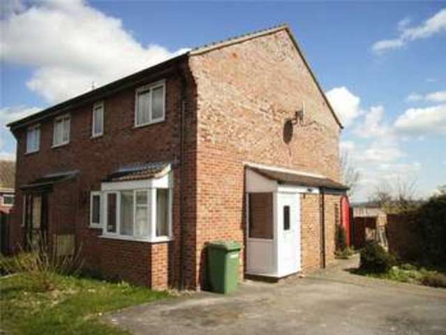  Image of 1 bedroom Semi-Detached house to rent in Strode Road Street BA16 at Strode Road  STREET, BA16 0AT