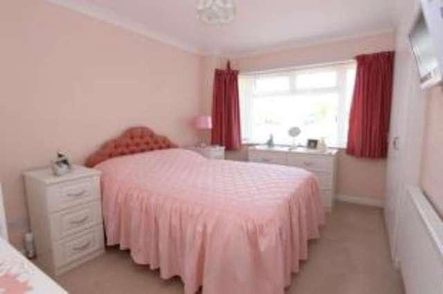  Image of 2 bedroom Bungalow for sale in Stubbington Lane Fareham PO14 at Stubbington Hampshire Stubbington, PO14 2PE