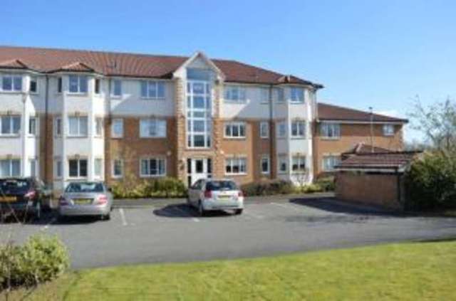 Image of 2 bedroom Flat for sale in Sunningdale Place Helensburgh G84 at Helensburgh Argyll and Bute Craigendoran, G84 7JB