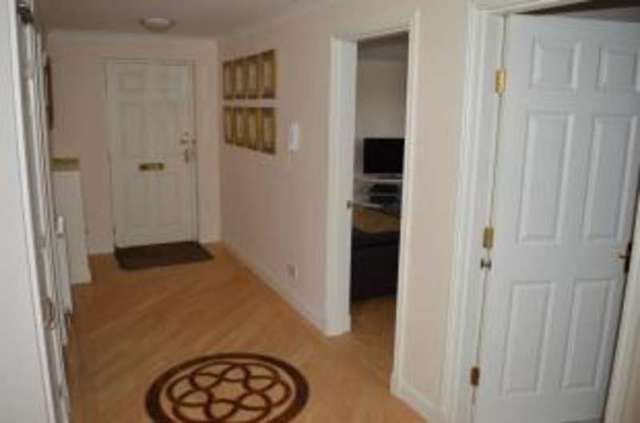  Image of 2 bedroom Flat for sale in Sunningdale Place Helensburgh G84 at Helensburgh Argyll and Bute Craigendoran, G84 7JB