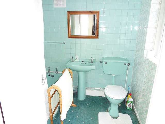  Image of 3 bedroom Property for sale in Silverton Crescent Moseley Birmingham B13 at SILVERTON CRESCENT  BIRMINGHAM, B13 9NH