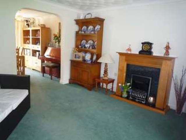  Image of 4 bedroom Detached house for sale in Suran Y Gog Barry CF63 at Suran Y Gog  Barry, CF63 1FT