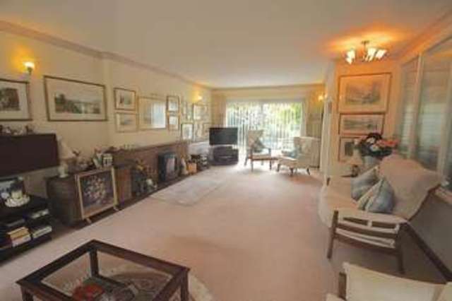 Image of 5 bedroom Detached house for sale in Swannells Wood Studham Dunstable LU6 at Swannells Wood  Studham, LU6 2QB