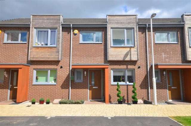  Image of 2 bedroom Terraced house for sale in Sympathy Vale Dartford DA1 at Dartford Kent Dartford, DA1 5GW