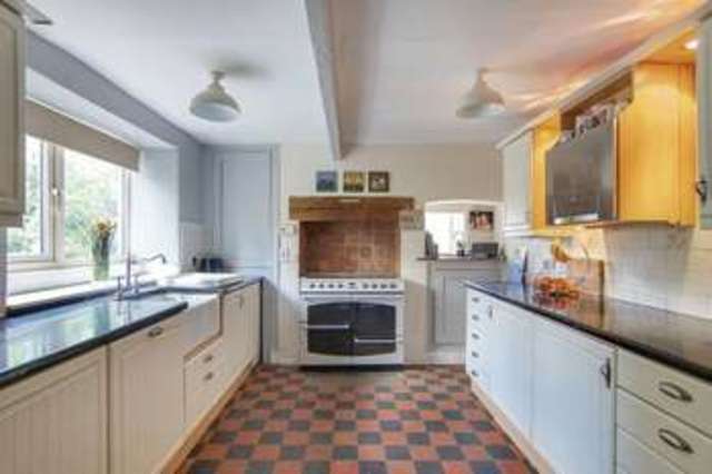  Image of 3 bedroom Detached house for sale in Syston Grantham NG32 at Syston Grantham, NG32 2BX