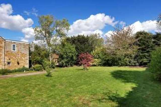  Image of 3 bedroom Detached house for sale in Syston Grantham NG32 at Syston Grantham, NG32 2BX