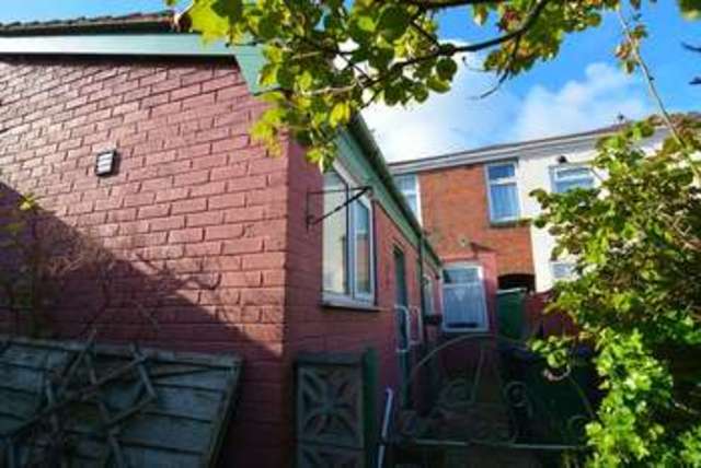  Image of 3 bedroom Terraced house for sale in Tat Bank Road Oldbury B68 at Tat Bank Road  Oldbury, B68 8NR