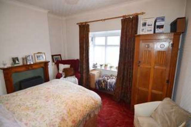 Image of 3 bedroom Terraced house for sale in Tat Bank Road Oldbury B68 at Tat Bank Road  Oldbury, B68 8NR