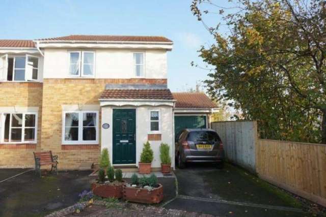  Image of 3 bedroom End of Terrace to rent in Eaton Crescent Taunton TA2 at EATON CRESCENT  TAUNTON, TA2 7UF