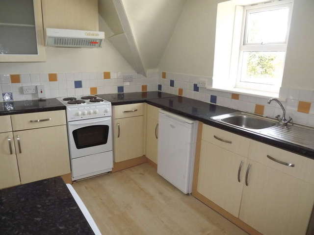  Image of 1 bedroom Flat for sale in Teignmouth Road Torquay TQ1 at Torquay St Marychurch, TQ1 4EA