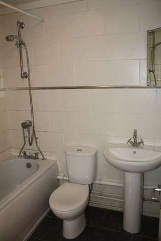  Image of 1 bedroom Flat to rent in Marston Road Thame OX9 at Marston Road  Thame, OX9 3YG