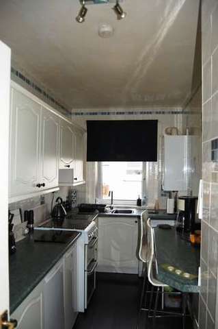  Image of 2 bedroom Flat for sale in Thane Road Anniesland Glasgow G13 at Thane Road  Glasgow, G13 3YJ