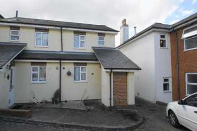  Image of 1 bedroom Detached house to rent in The Brackens Hemel Hempstead HP2 at The Brackens  Hemel Hempstead, HP2 5JA