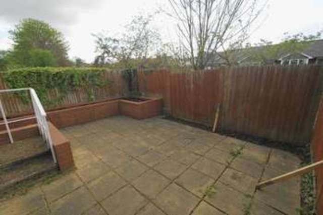  Image of 1 bedroom Detached house to rent in The Brackens Hemel Hempstead HP2 at The Brackens  Hemel Hempstead, HP2 5JA