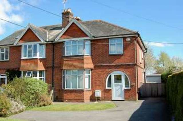  Image of 3 bedroom Semi-Detached house for sale in The Causeway Petersfield GU31 at The Causeway  Petersfield, GU31 4JS