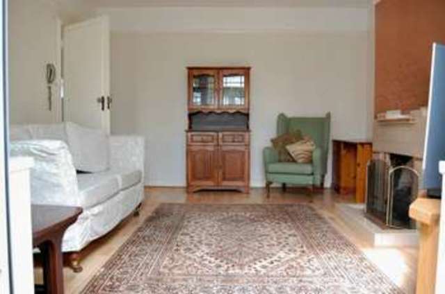  Image of 3 bedroom Semi-Detached house for sale in The Causeway Petersfield GU31 at The Causeway  Petersfield, GU31 4JS