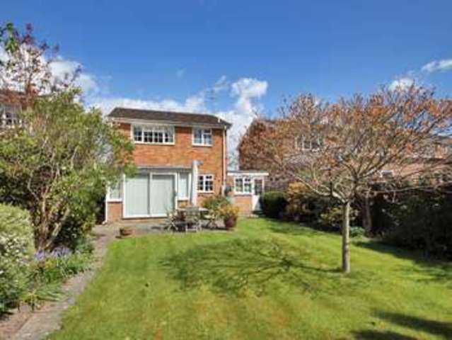  Image of 3 bedroom Detached house for sale in The Cravens Smallfield Horley RH6 at The Cravens Smallfield Horley, RH6 9QT