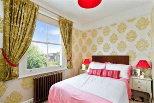  Image of 5 bedroom Detached house to rent in The Crescent London SW19 at London, SW19 8AW