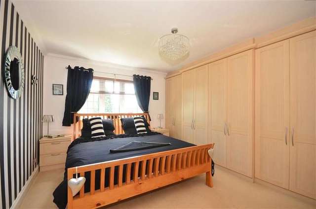  Image of 6 bedroom Detached house for sale in The Horseshoe Coulsdon CR5 at Coulsdon Surrey Coulsdon, CR5 2AS
