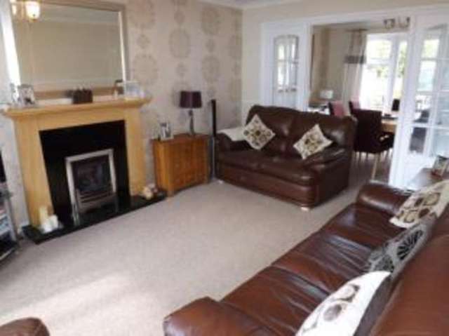  Image of 4 bedroom Detached house for sale in The Melings Hemel Hempstead HP2 at Hemel Hempstead Hertfordshire Piccotts End, HP2 7SF